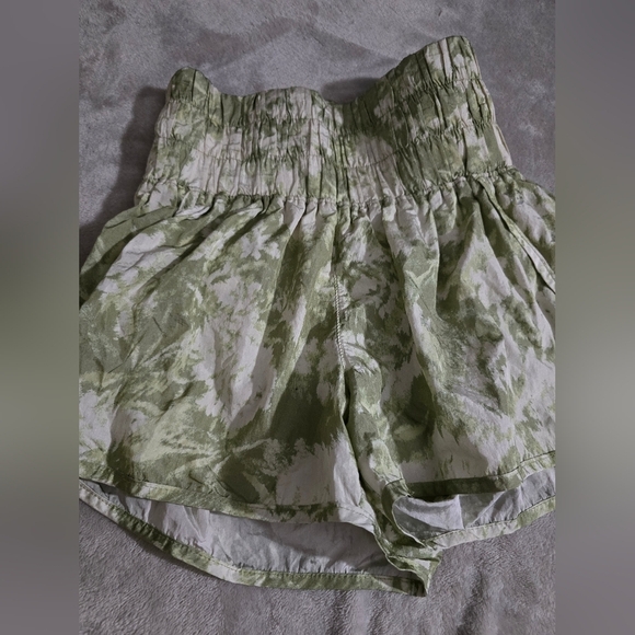 FP Movement Shorts - Picture 3 of 5